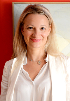 Docteur Emmanuelle BARRALI-GOSTENNE